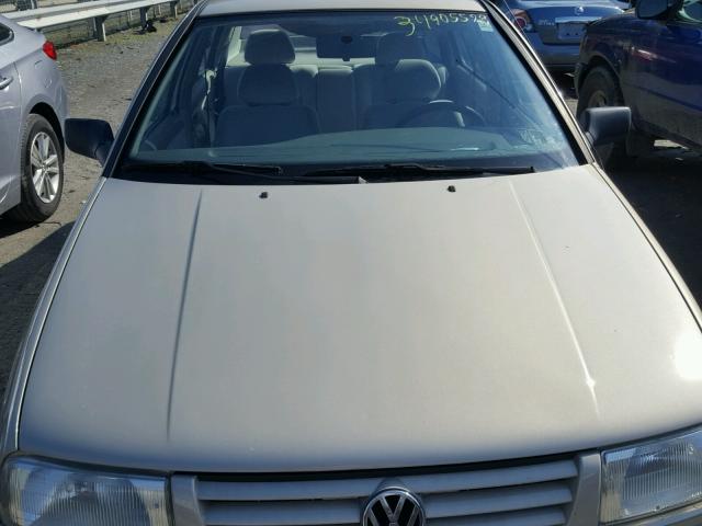 3VWSA81H4VM055061 - 1997 VOLKSWAGEN JETTA GLS GOLD photo 9