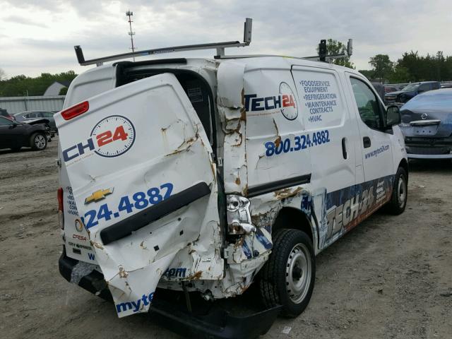 3N63M0YN2FK710534 - 2015 CHEVROLET CITY EXPRE WHITE photo 4