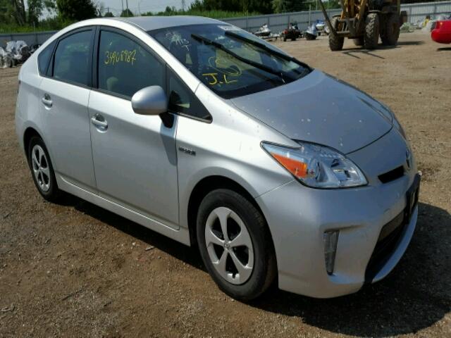 JTDKN3DU8E1819140 - 2014 TOYOTA PRIUS SILVER photo 1