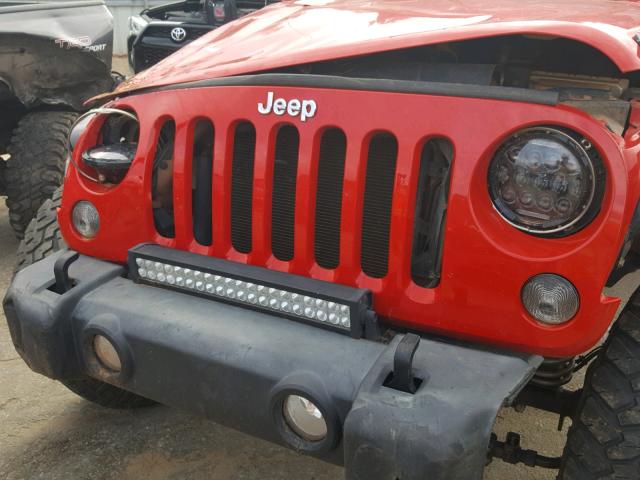 1C4AJWAG8FL740001 - 2015 JEEP WRANGLER S 红色 照片 10