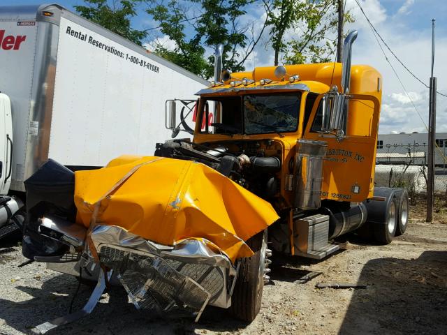 1XP5DB9XXPN324929 - 1993 PETERBILT 379 ORANGE photo 2