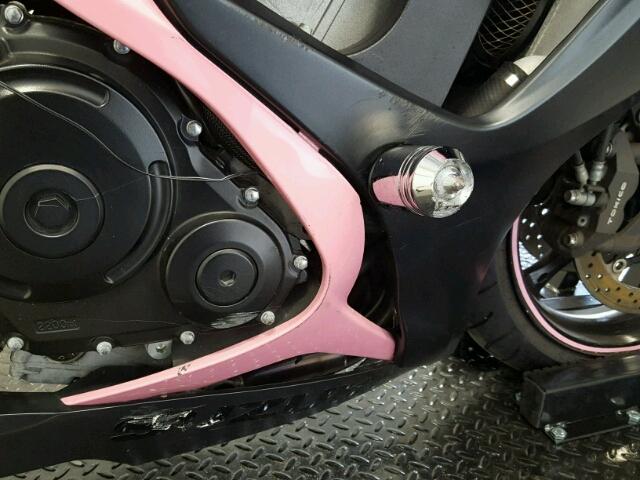 JS1GN7DA372125868 - 2007 SUZUKI GSX-R600 PINK photo 18