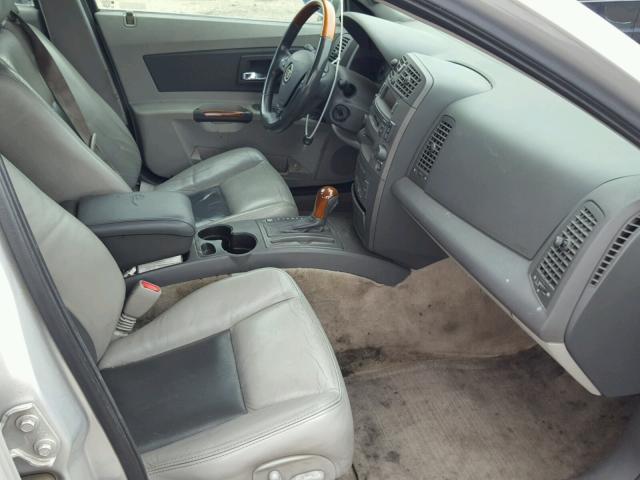 1G6DM57N530121733 - 2003 CADILLAC CTS SILVER photo 5