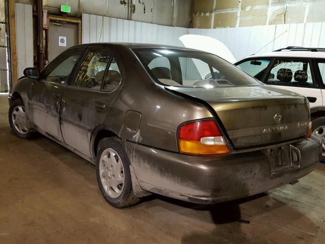 1N4DL01DXWC248652 - 1998 NISSAN ALTIMA XE GOLD photo 3