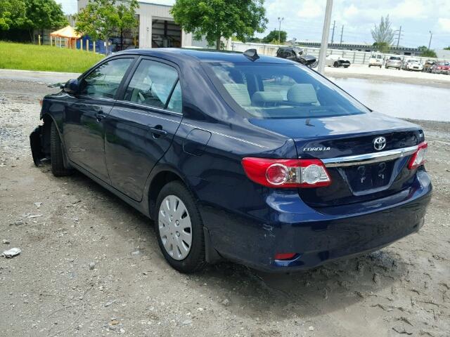 2T1BU4EE5DC960838 - 2013 TOYOTA COROLLA BA BLUE photo 3