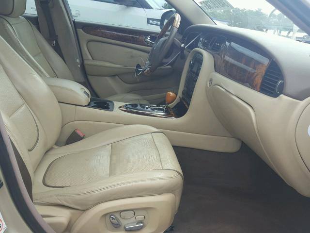 SAJWA79B38SH23415 - 2008 JAGUAR XJ8 L GOLD photo 5