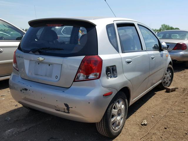 KL1TJ62694B202531 - 2004 CHEVROLET AVEO LS SILVER photo 4