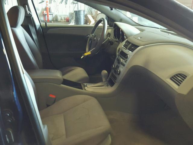 1G1ZH57B89F171795 - 2009 CHEVROLET MALIBU 1LT BLUE photo 5
