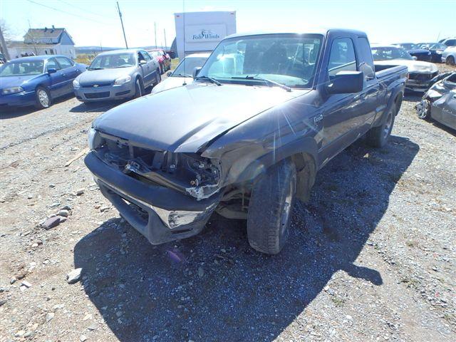 4F4LY4HE8APM01888 - 2010 MAZDA B4000 CAB GRAY photo 2