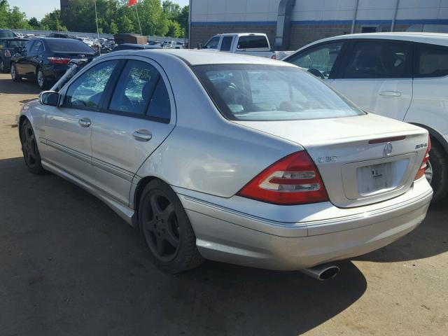 WDBRF65J02F165104 - 2002 MERCEDES-BENZ C 32 AMG K SILVER photo 3