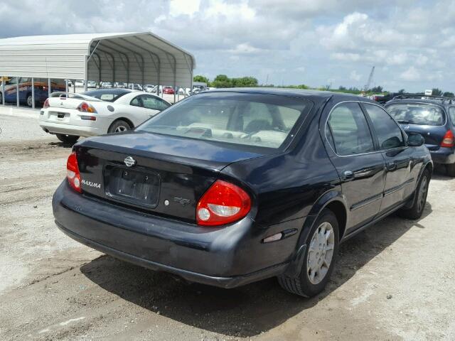 JN1CA31D11T837680 - 2001 NISSAN MAXIMA GXE BLACK photo 4