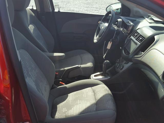 1G1JA5SH0E4229126 - 2014 CHEVROLET SONIC LS RED photo 5