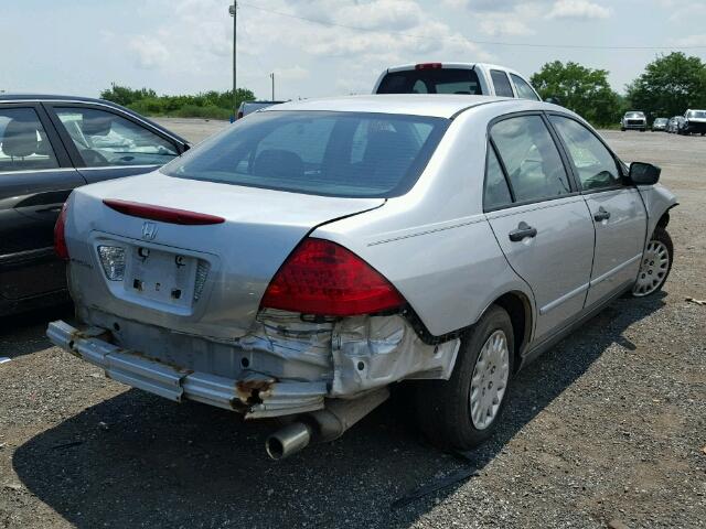 1HGCM56196A175351 - 2006 HONDA ACCORD VAL SILVER photo 4