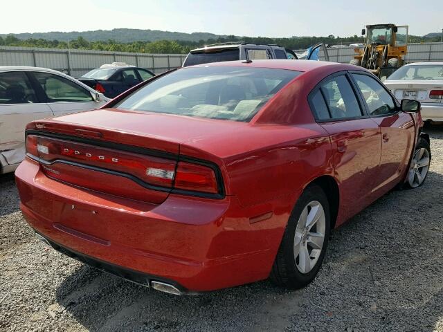 2C3CDXBG8CH109136 - 2012 DODGE CHARGER SE RED photo 4