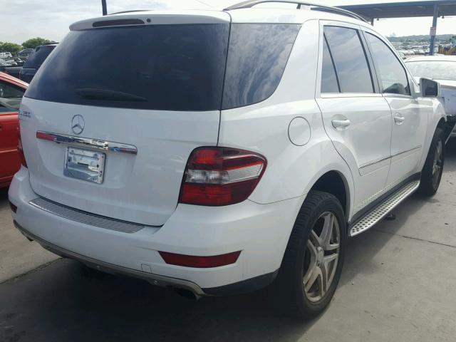 4JGBB5GB3BA639540 - 2011 MERCEDES-BENZ ML 350 WHITE photo 4