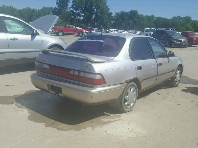 1NXBB02E7VZ628080 - 1997 TOYOTA COROLLA DX BEIGE photo 4