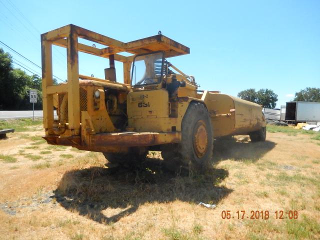 51F414 - 1981 CATERPILLAR WATER TRUC YELLOW photo 1