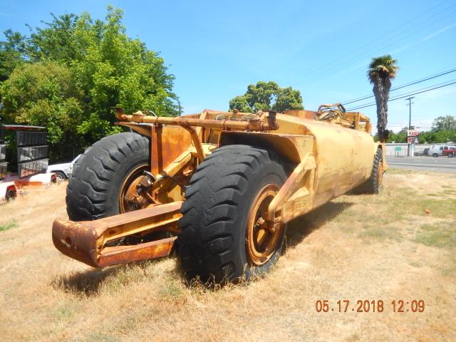 51F414 - 1981 CATERPILLAR WATER TRUC YELLOW photo 4