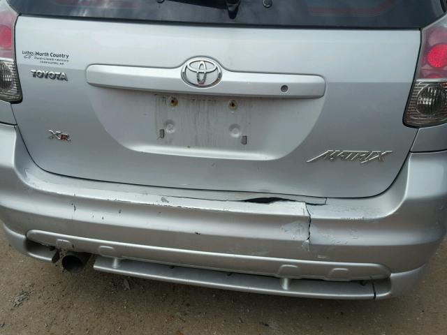 2T1KR32E85C347940 - 2005 TOYOTA COROLLA MA SILVER photo 9