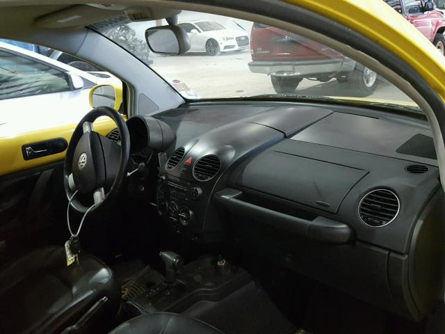 3VWRW31C08M512623 - 2008 VOLKSWAGEN NEW BEETLE 黄色 照片 9