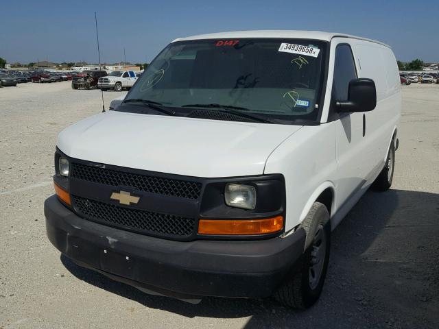 1GCSGAFX5E1145809 - 2014 CHEVROLET EXPRESS G1 WHITE photo 2