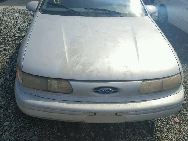 1FALP5246SA244972 - 1995 FORD TAURUS GL SILVER photo 9