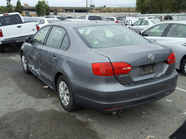 3VW1K7AJ4CM358490 - 2012 VOLKSWAGEN JETTA BASE 灰色 照片 3