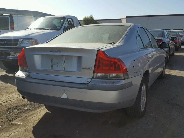 YV1RS61R522143495 - 2002 VOLVO S60 SILVER photo 4