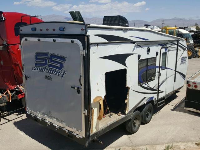 5UYCS2723JR024746 - 2018 OTHE SS CAMPER WHITE photo 4