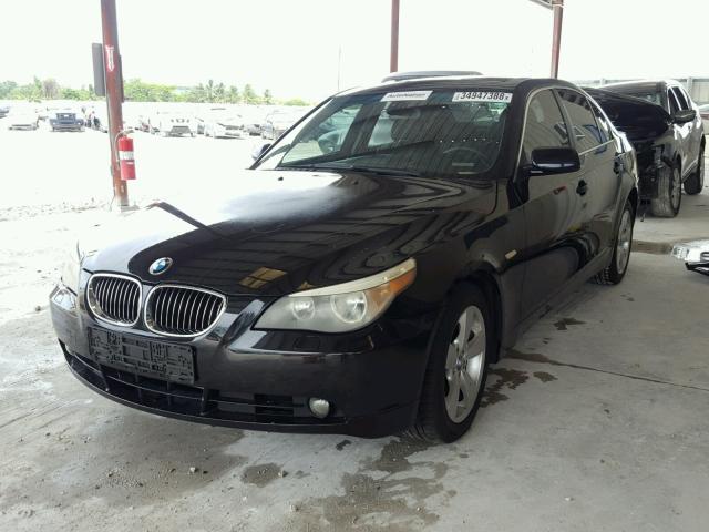 WBANF33556B999190 - 2006 BMW 525 XI BLACK photo 2