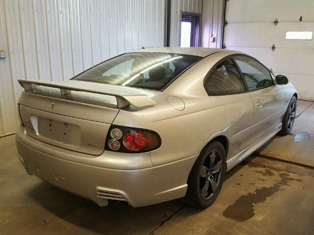 6G2VX12U16L538647 - 2006 PONTIAC GTO SILVER photo 4