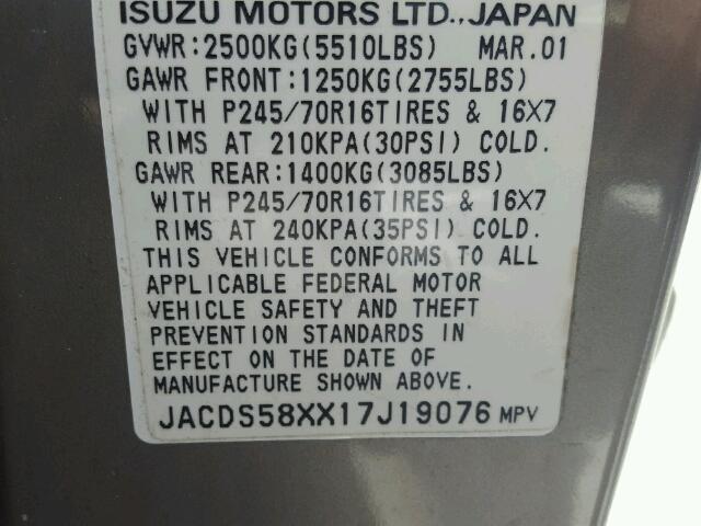 JACDS58XX17J19076 - 2001 ISUZU TROOPER S SILVER photo 10