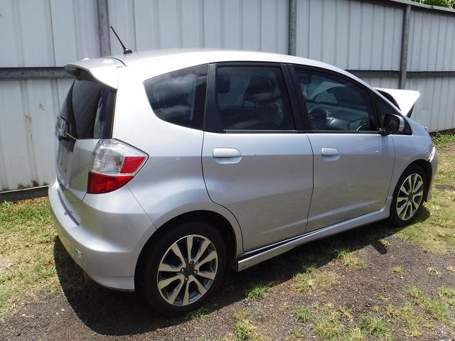 JHMGE8H50DC055081 - 2013 HONDA FIT SPORT SILVER photo 4