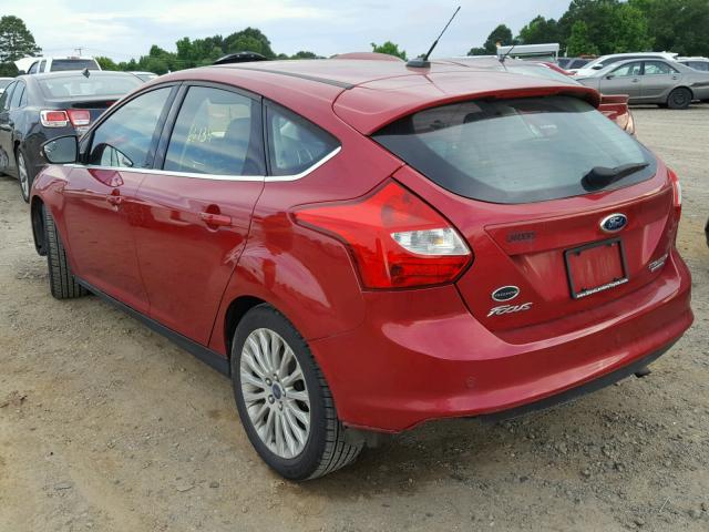 1FAHP3N24CL433792 - 2012 FORD FOCUS TITA RED photo 3