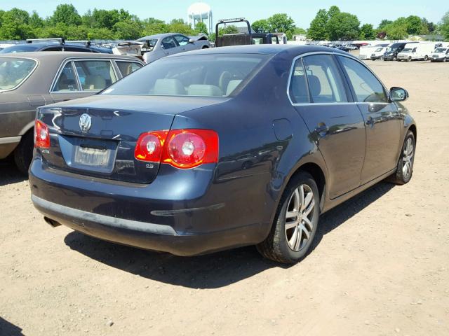 3VWRG71K16M774627 - 2006 VOLKSWAGEN JETTA 2.5 BLUE photo 4