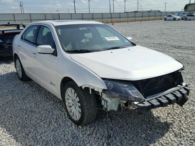 3FADP0L35BR220603 - 2011 FORD FUSION HYB WHITE photo 1