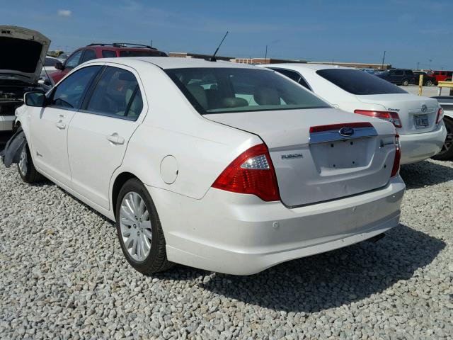 3FADP0L35BR220603 - 2011 FORD FUSION HYB WHITE photo 3