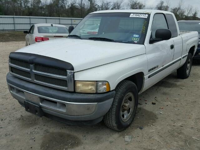 1B7HC13Y5WJ177163 - 1998 DODGE RAM 1500 WHITE photo 2