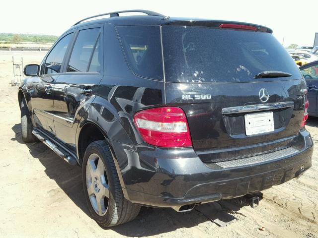 4JGBB75E06A150687 - 2006 MERCEDES-BENZ ML 500 BLACK photo 3