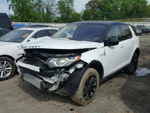 SALCP2BG3HH685437 - 2017 LAND ROVER DISCOVERY WHITE photo 2