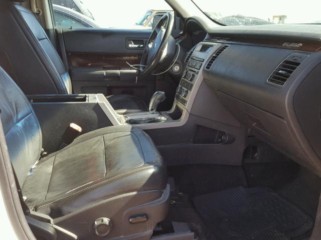 2FMDK52C29BA15736 - 2009 FORD FLEX SEL Սպիտակ լուսանկար 5