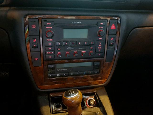 WVWRH63B84P090995 - 2004 VOLKSWAGEN PASSAT GLX 红色 照片 9