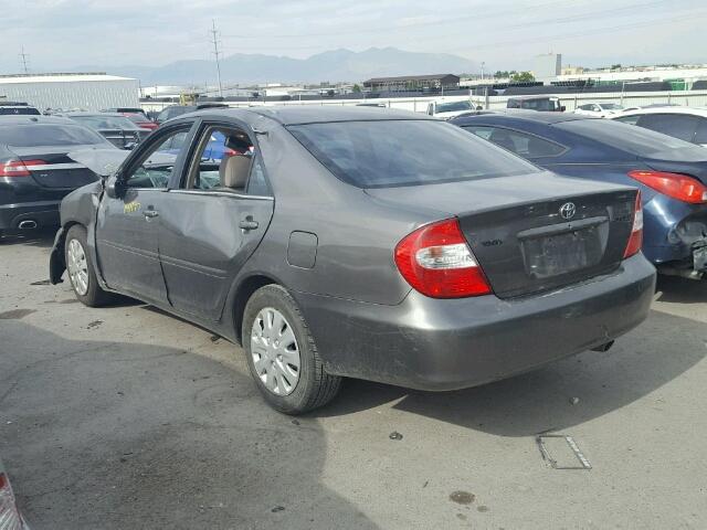 4T1BE32K04U910882 - 2004 TOYOTA CAMRY LE/X GRAY photo 3