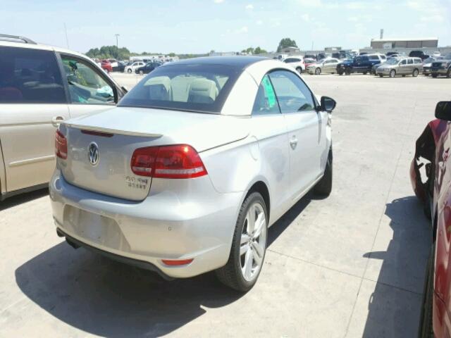 WVWFW7AH2CV011983 - 2012 VOLKSWAGEN EOS LUX 银色 照片 4