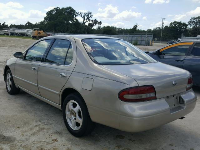 1N4BU31DXTC149234 - 1996 NISSAN ALTIMA XE GOLD photo 3