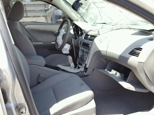 1G1ZB5EB5AF159659 - 2010 CHEVROLET MALIBU LS ნაცრისფერი ფოტო 5