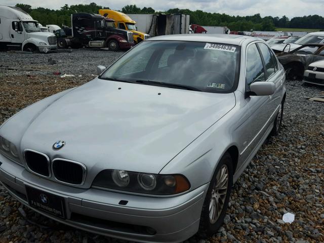 WBADT634X2CH85798 - 2002 BMW 530 I AUTO SILVER photo 2