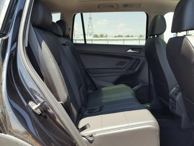 3VV2B7AX9JM093883 - 2018 VOLKSWAGEN TIGUAN SE Schwarz Foto 6