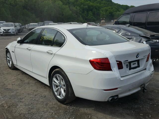 WBA5A7C57GG147904 - 2016 BMW 528 XI WHITE photo 3