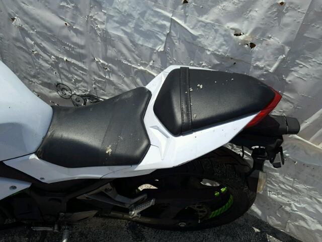 JKAEX8A13DDA12162 - 2013 KAWASAKI EX300 A WHITE photo 6